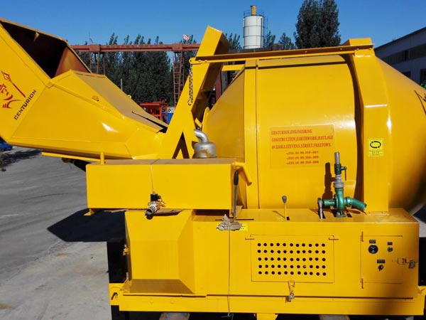 JZR500 diesel-cement mixers to Sierra Leone