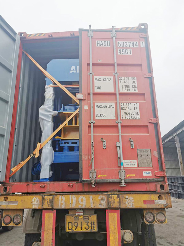 AIMIX concrete block machine sent to Jamaica 1