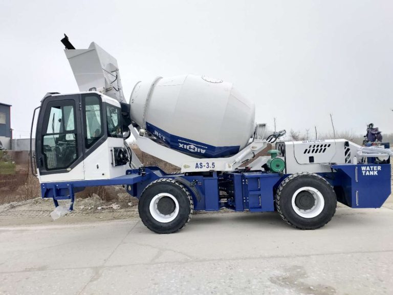 Aimix 3.5cubic self loading concrete mixer