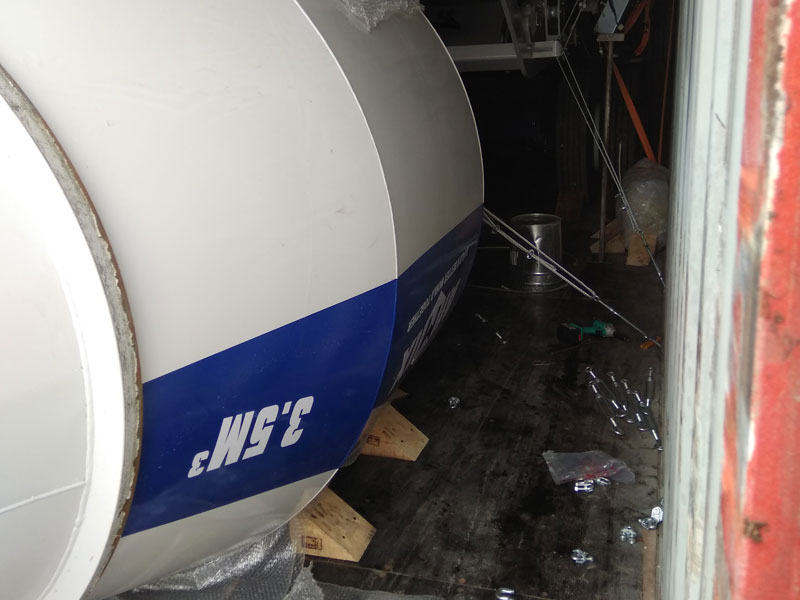 3.5 self loading mixer loaed