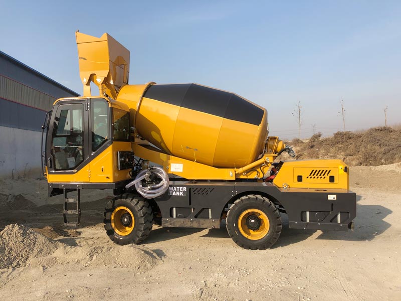 AS4.0 self loading mixer sent to Peru