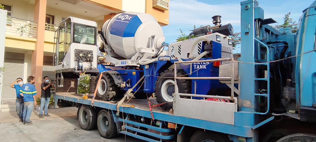 AS1.8 self loading mixer in Philippines