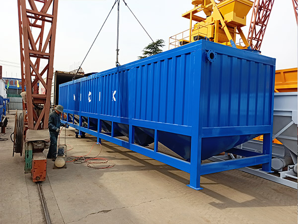 Horizontal cement silo