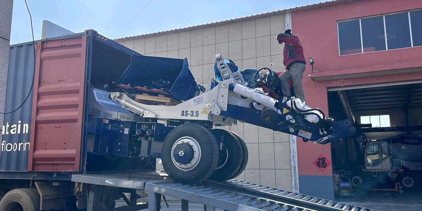 3.5 cbm self loading concrete mixer truck delivery