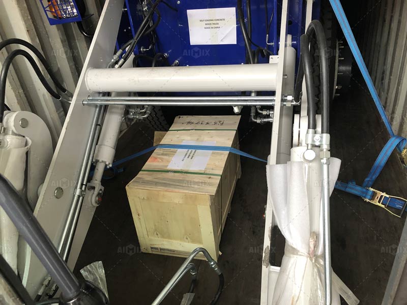 self loading mixer delivery