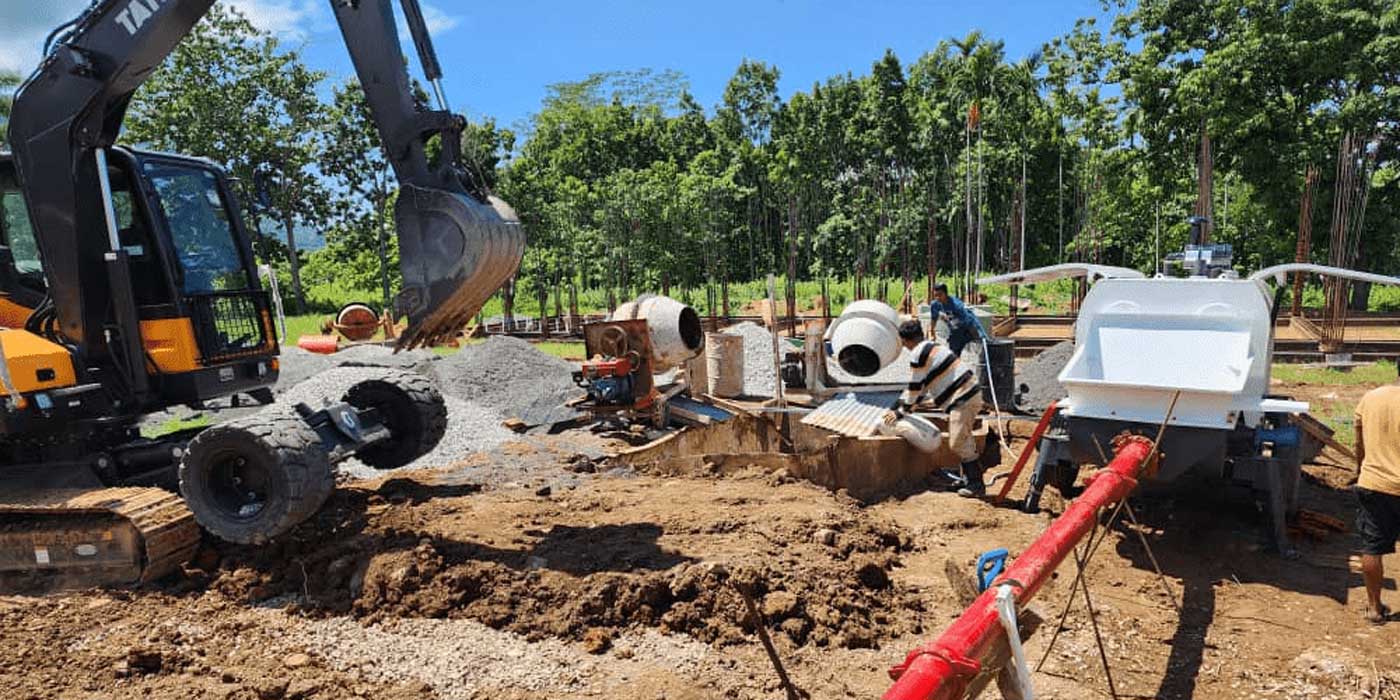 concrete trailer pump on site for sale