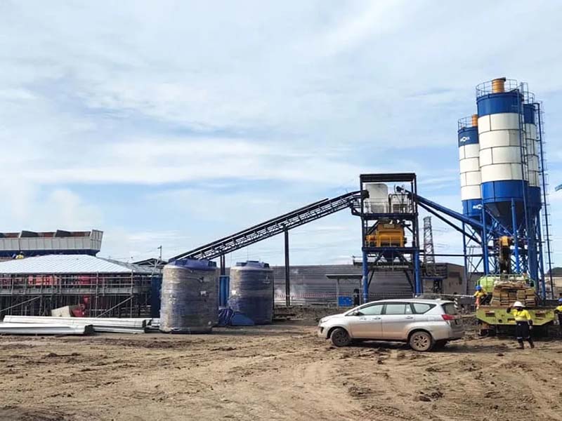 AJ-120 batching plant beton ready mix in Morowali, Indonesia