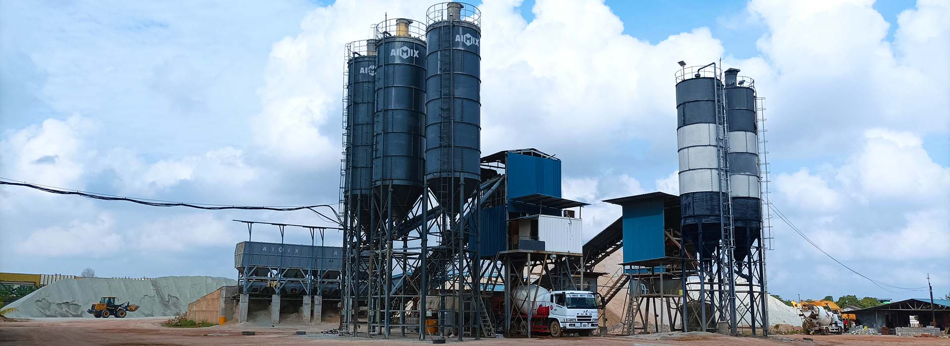 120cbm stationary wet mix concrete batching plant in Batam, Indonesia