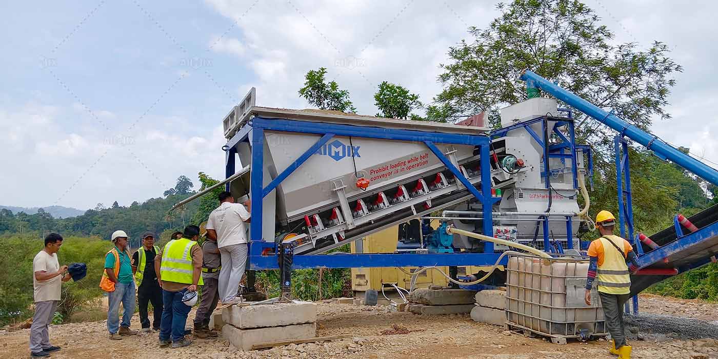 AJSY35 on-site mobile batch plant in Kuala, Malaysia