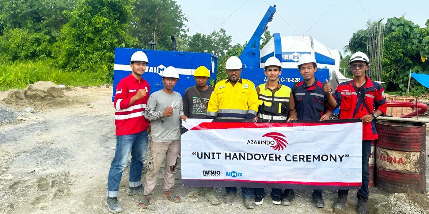 concrete mixer with pump for road construction in Indonesia