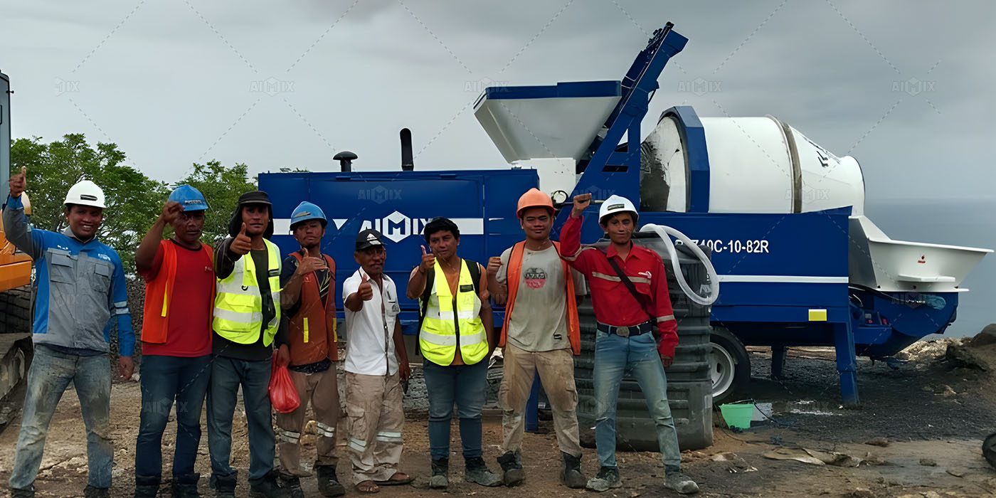 2 set mixer beton ABJZ40C dengan pompa untuk pembangunan rumah di Medan, Indonesia