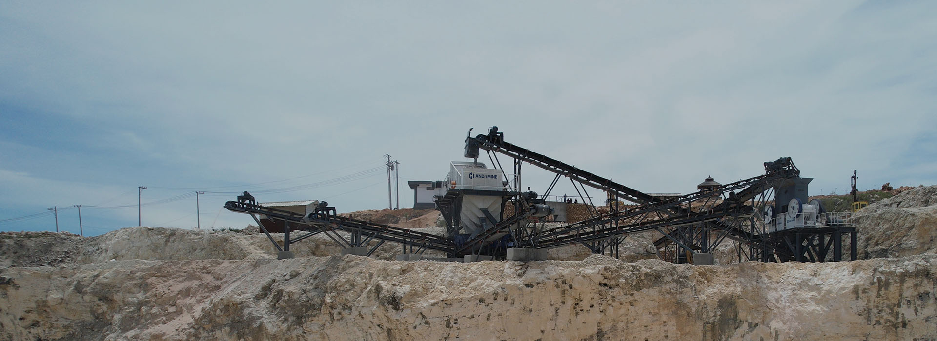 100tph stationary granite crusher plant for crushing in Indonesia