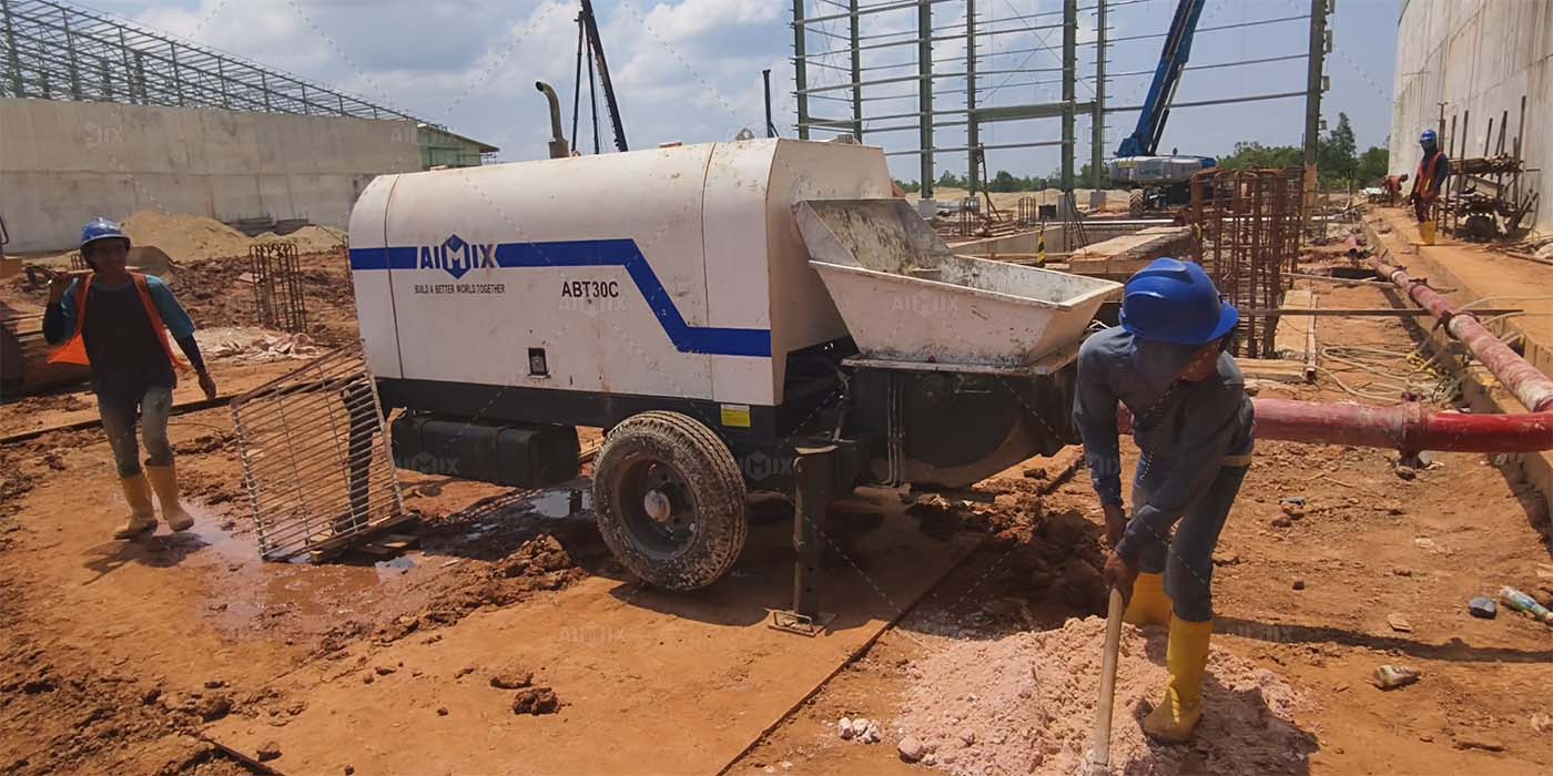 30cbm diesel portable concrete pump trailer for house concrete pouring in Dumai, Indonesia