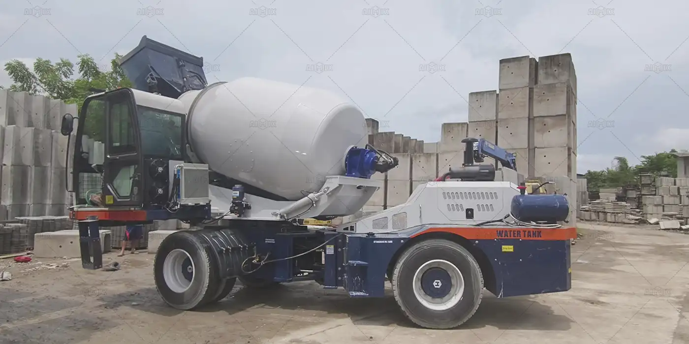 AS-4.5 Self-loading Concrete Mixer Working for Producing Precast Sewers and Roadside Rock