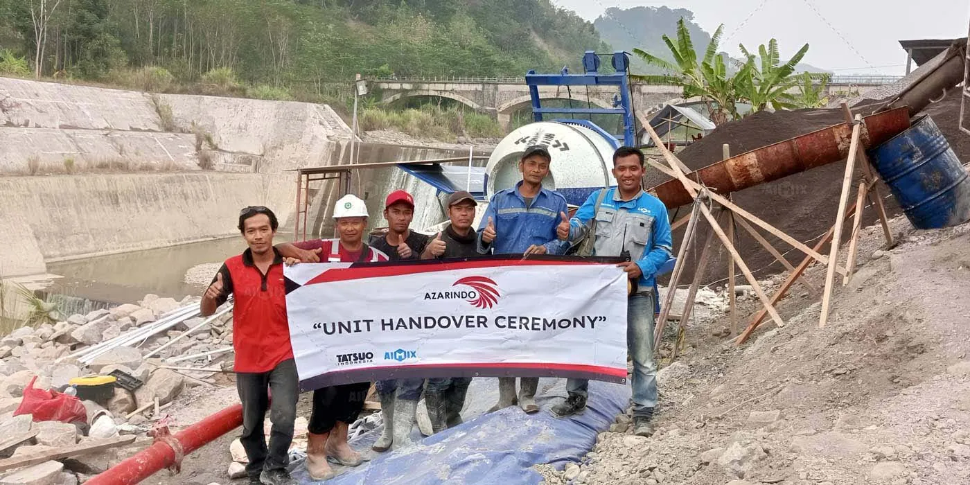 40cbm diesel concrete mixer with pump for bridge construction in Kupang Indonesia