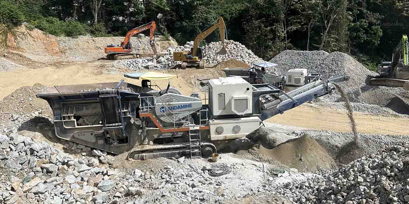 200TPH Crawler Mobile Jaw Crusher Plant Exported to Malaysia for Crushing Granite
